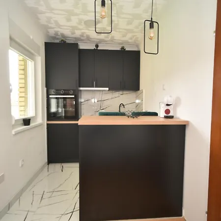 Apartment Sobe 2